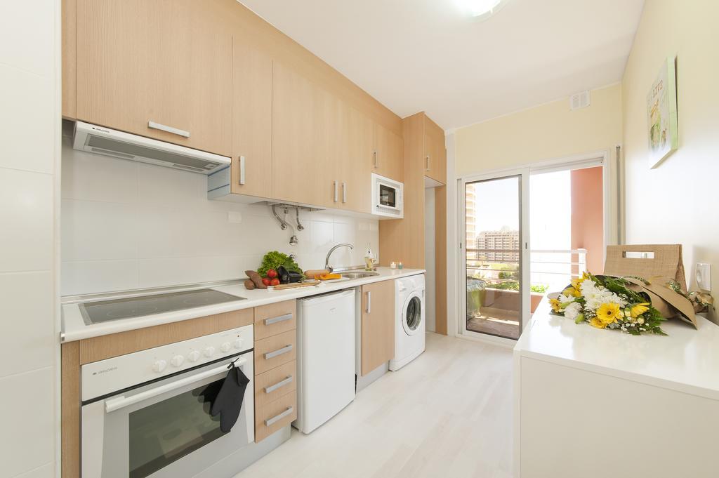 Rocha Blue Sea Apartment Portimão Dış mekan fotoğraf