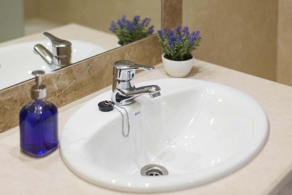 Rocha Blue Sea Apartment Portimão Dış mekan fotoğraf