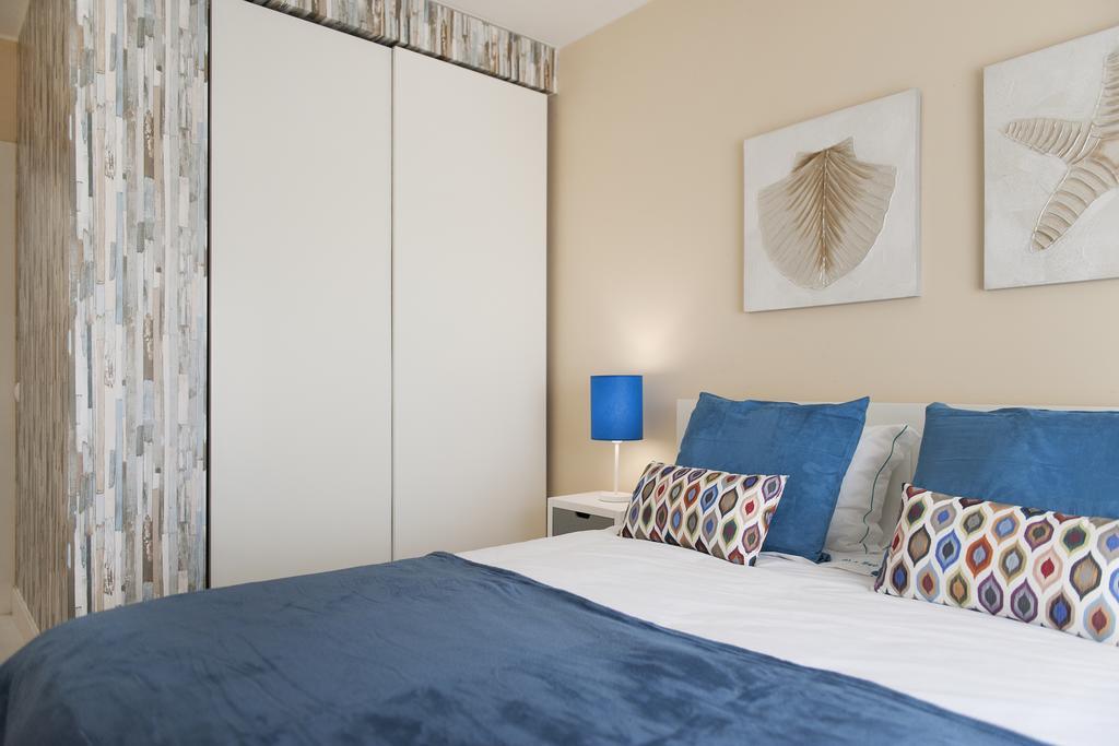 Rocha Blue Sea Apartment Portimão Dış mekan fotoğraf