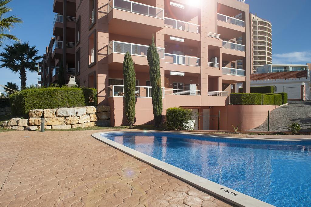 Rocha Blue Sea Apartment Portimão Dış mekan fotoğraf